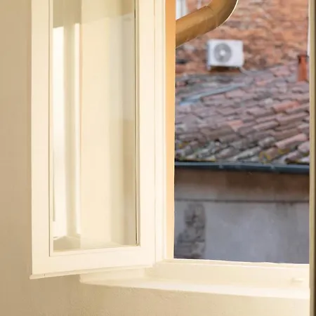 Sibilla Luxury Flat In Center Town *